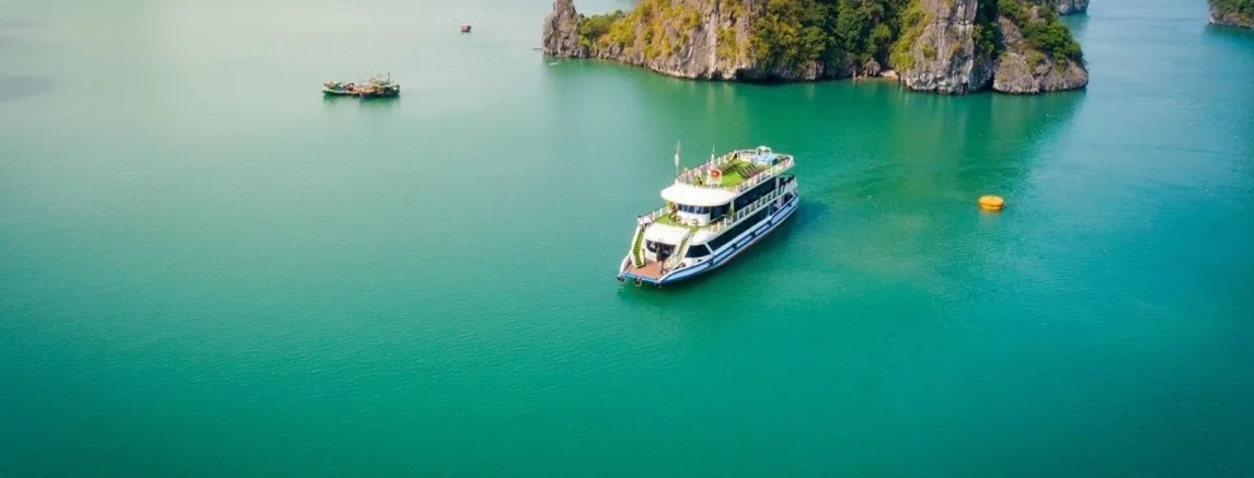 Stella Maris Luxury Cruise