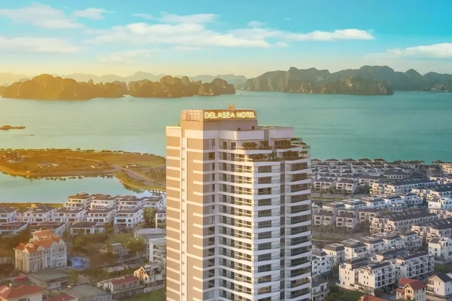 Khách sạn DeLaSea Hạ Long